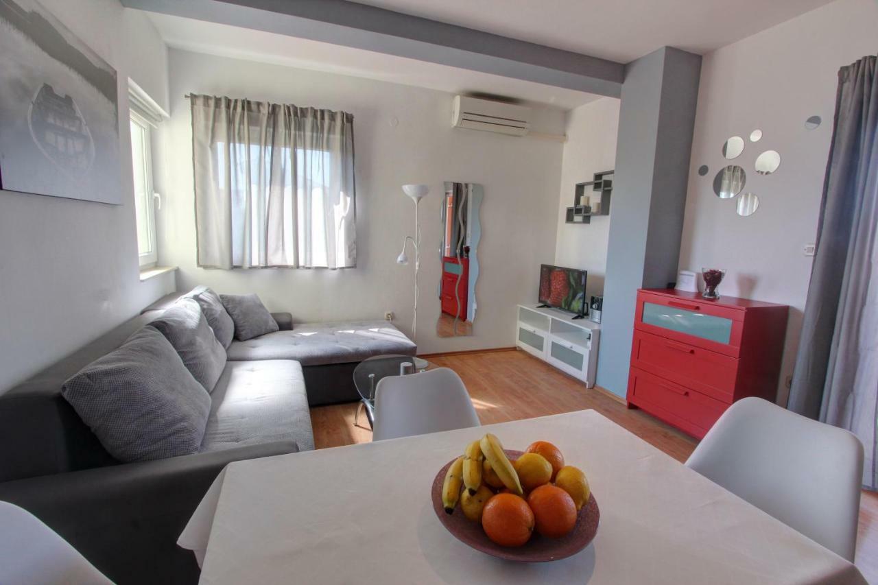 Apartman 普拉 外观 照片